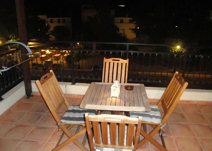 Kandania Apartments